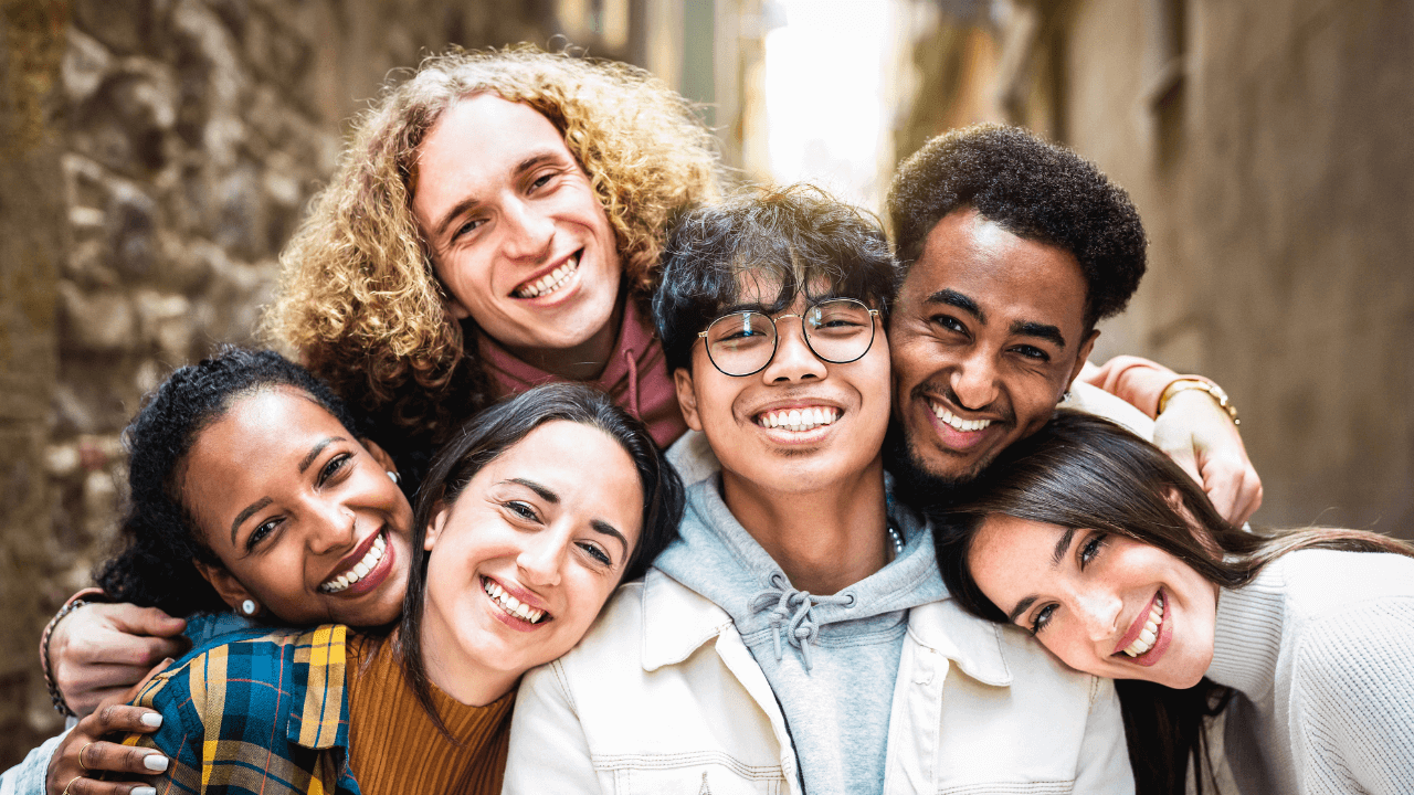 Linking In to Success: Networking Strategies for Freelancers